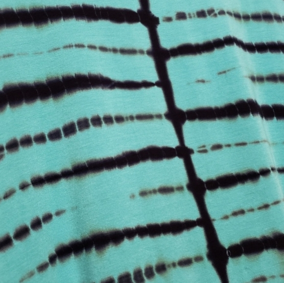 Chelsea & Theodore *Turquoise Tie Dye Top* Sz L* - Picture 6 of 7